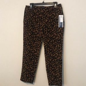Old Navy Leopard Harper Cropped Pants